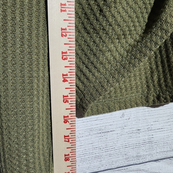 Elodie Waffle Knit Crop Top, Size XL - Picture 7 of 7